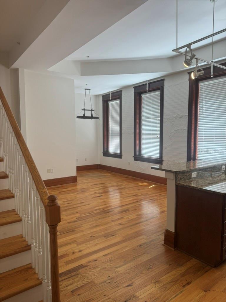 THE ARLINGTON CONDO - Residential