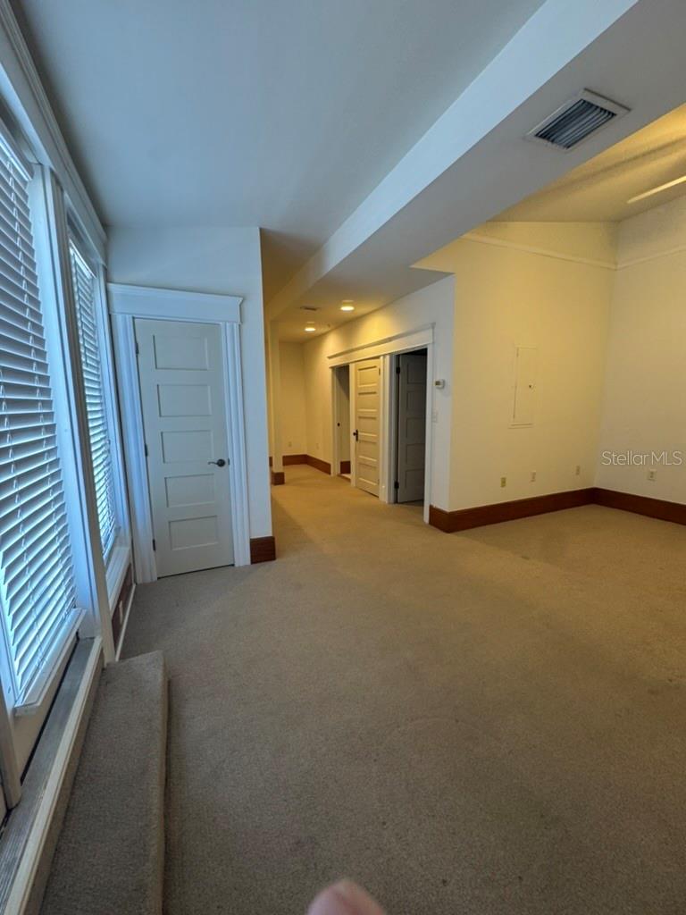 THE ARLINGTON CONDO - Residential