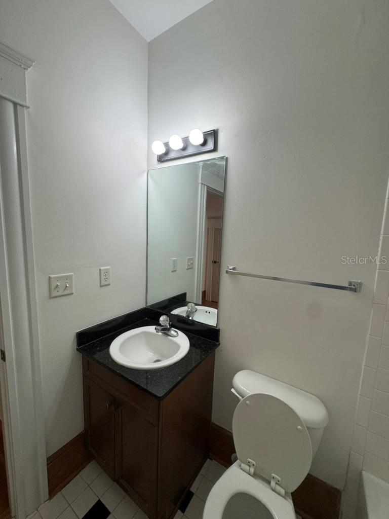 THE ARLINGTON CONDO - Residential