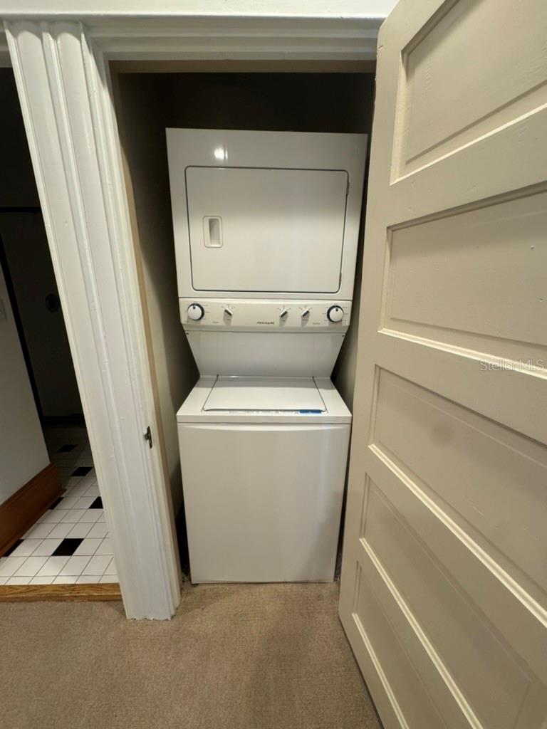 THE ARLINGTON CONDO - Residential