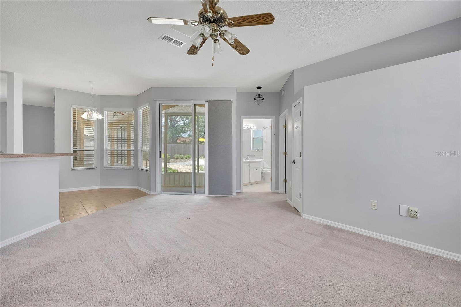 SPRING HILL - Residential Lease