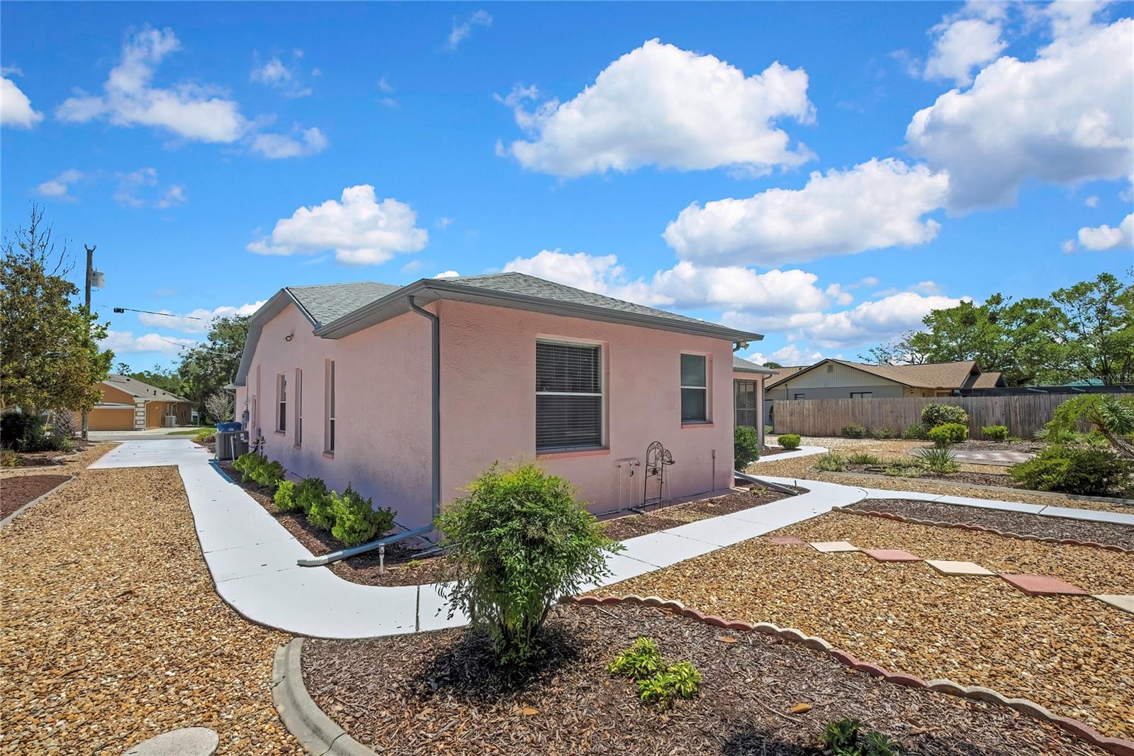 SPRING HILL - Residential Lease