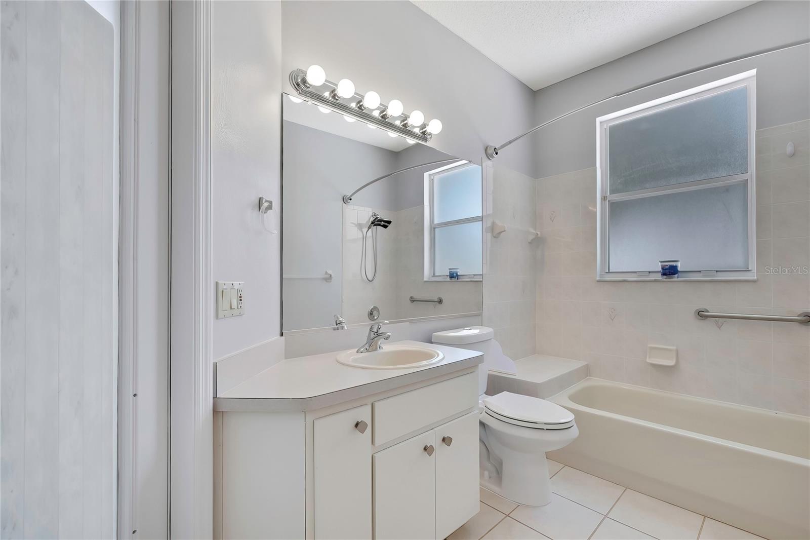 SPRING HILL - Residential Lease