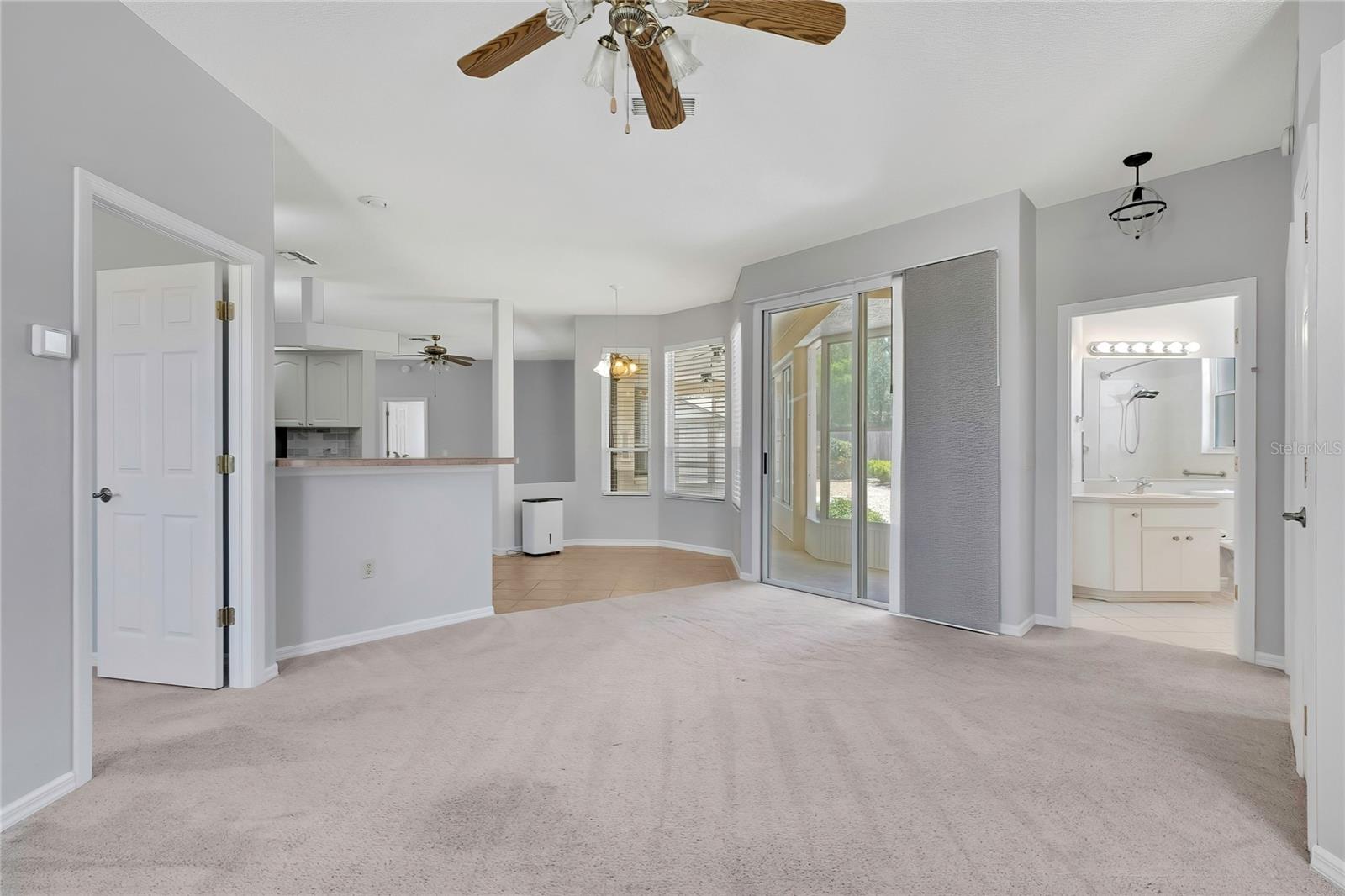 SPRING HILL - Residential Lease