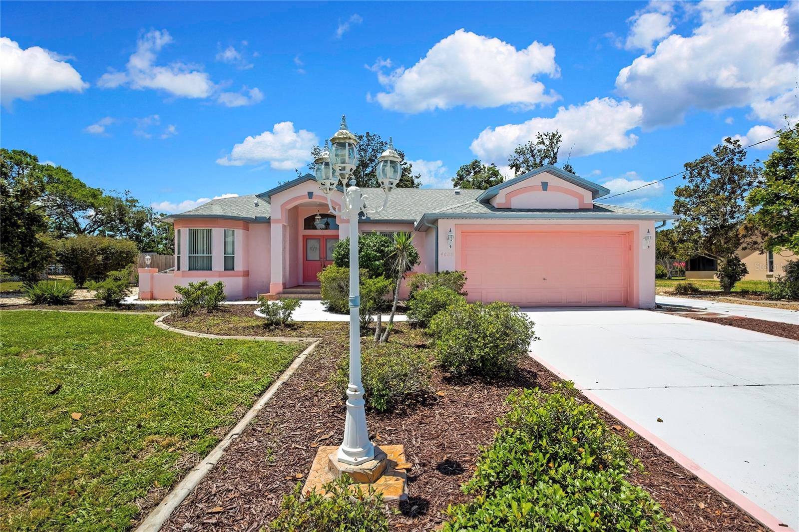 SPRING HILL - Residential Lease
