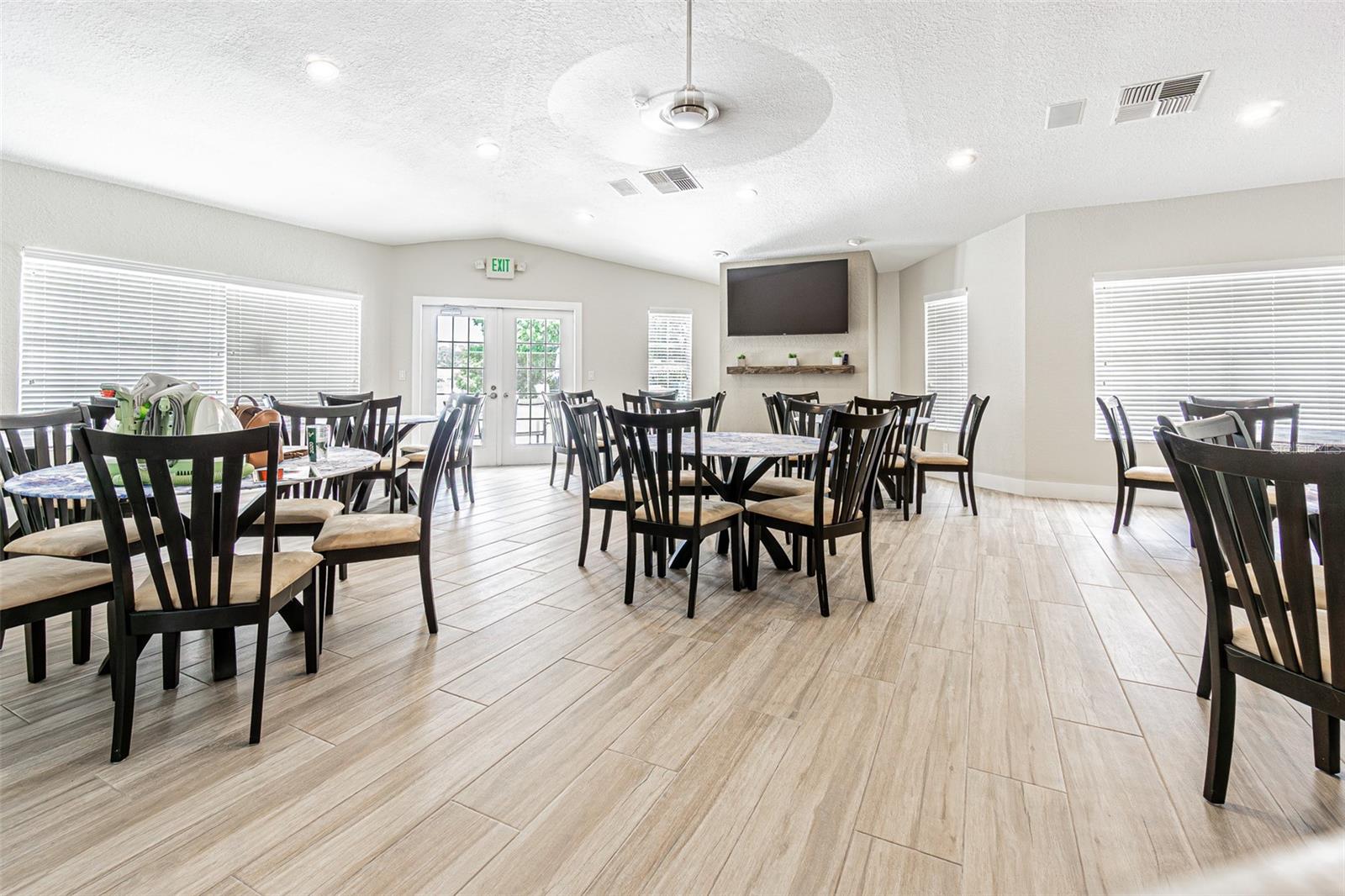 LAKE HERON PH 02 - Residential
