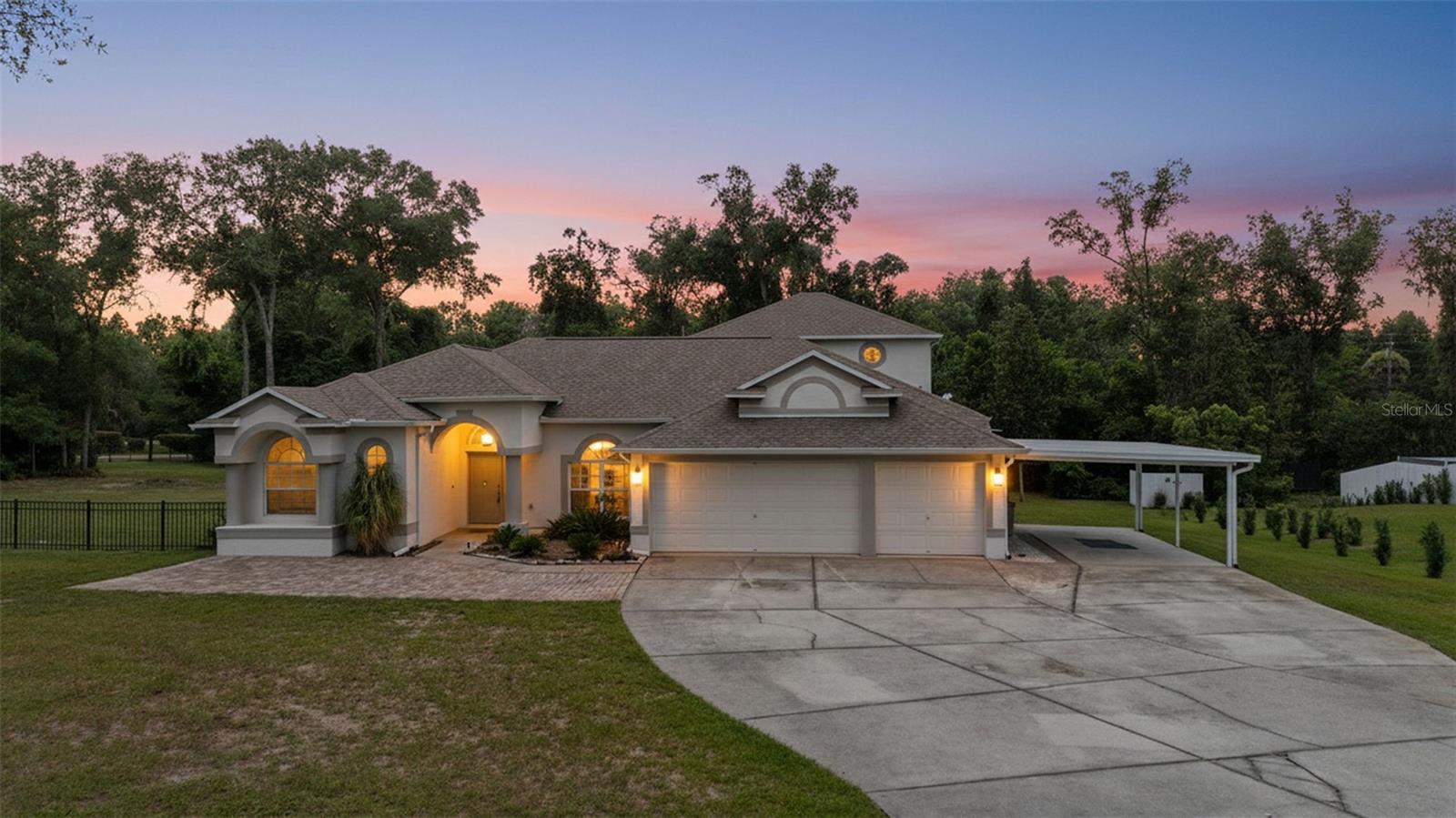 DRY CREEK ESTATES - Residential