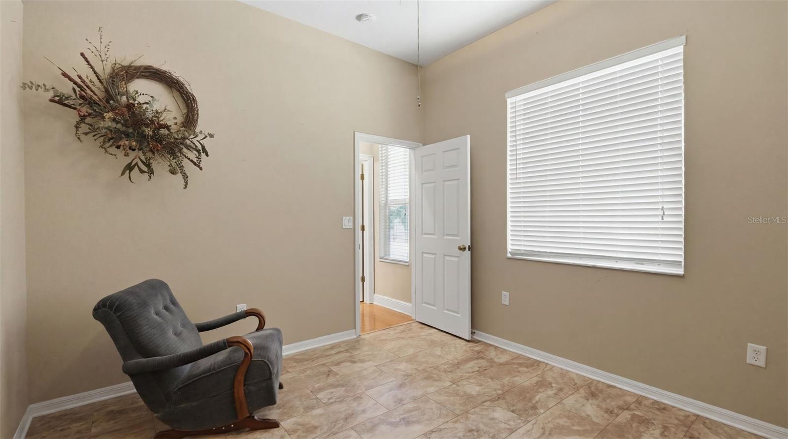 DRY CREEK ESTATES - Residential