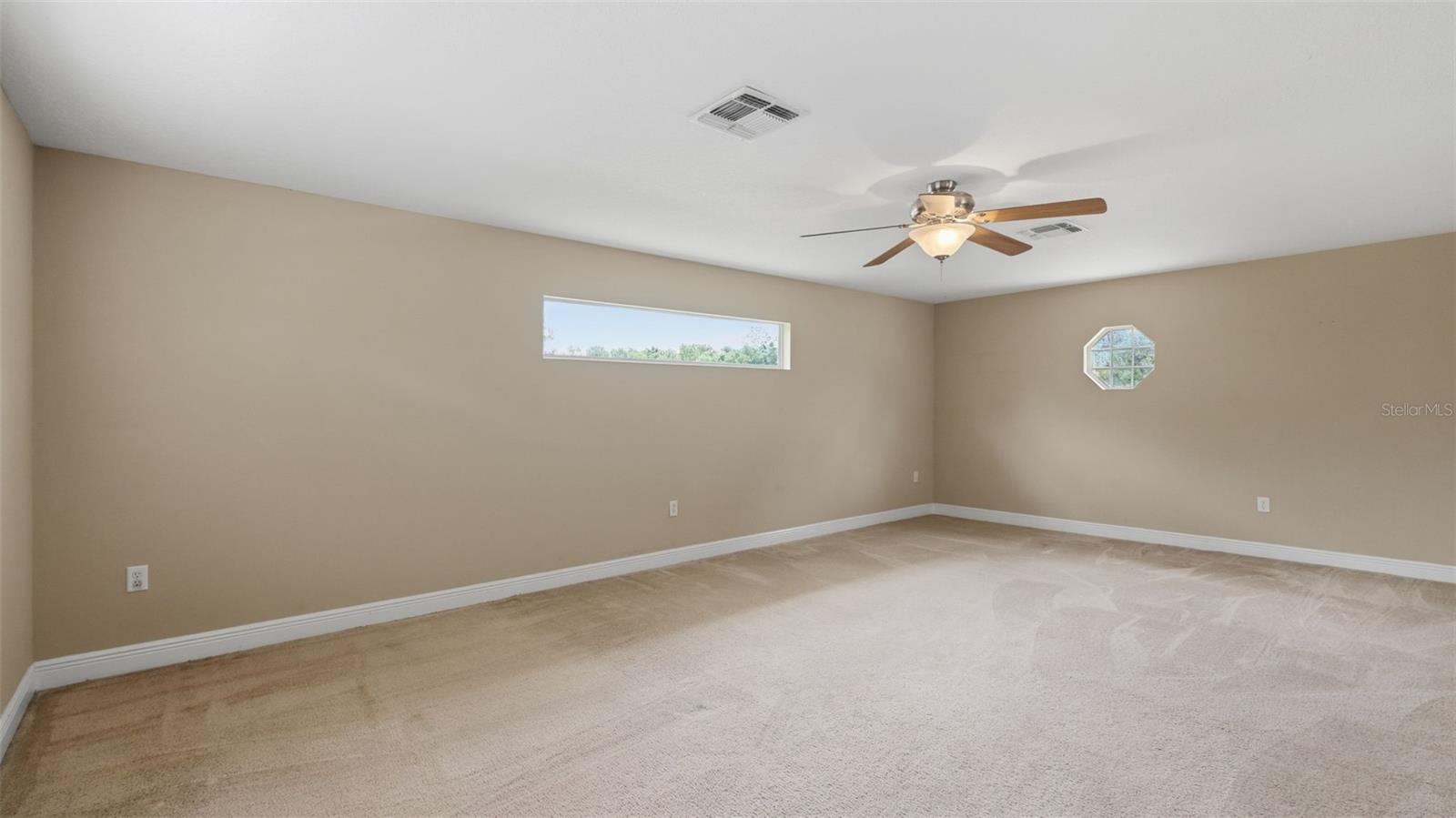 DRY CREEK ESTATES - Residential