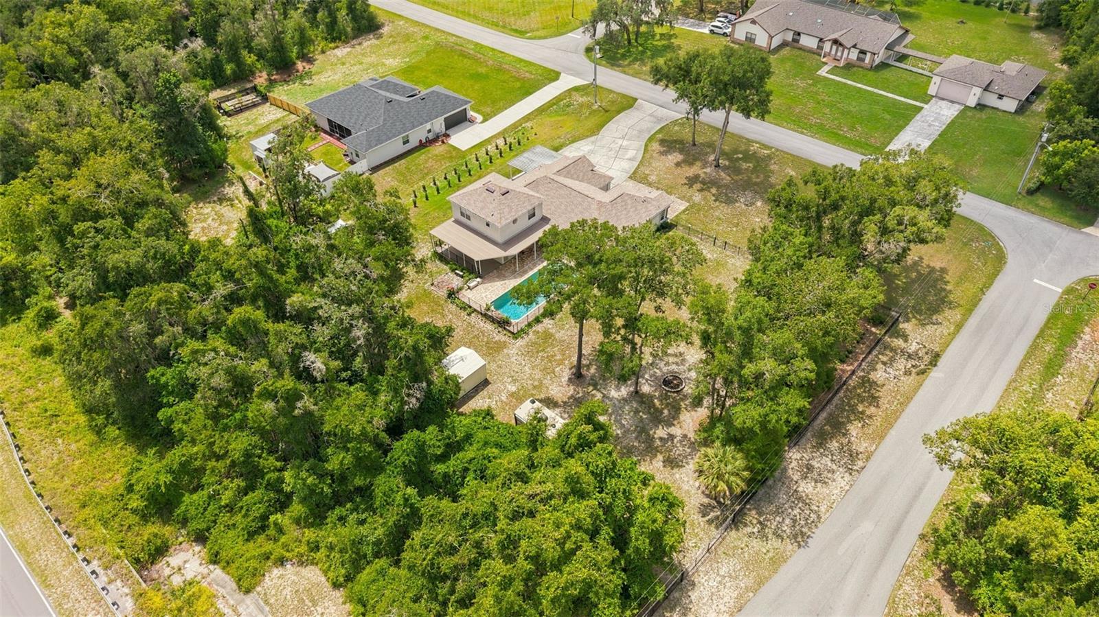 DRY CREEK ESTATES - Residential
