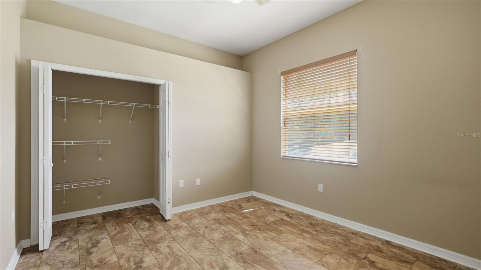 DRY CREEK ESTATES - Residential