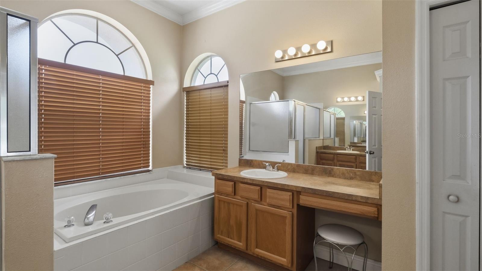 DRY CREEK ESTATES - Residential