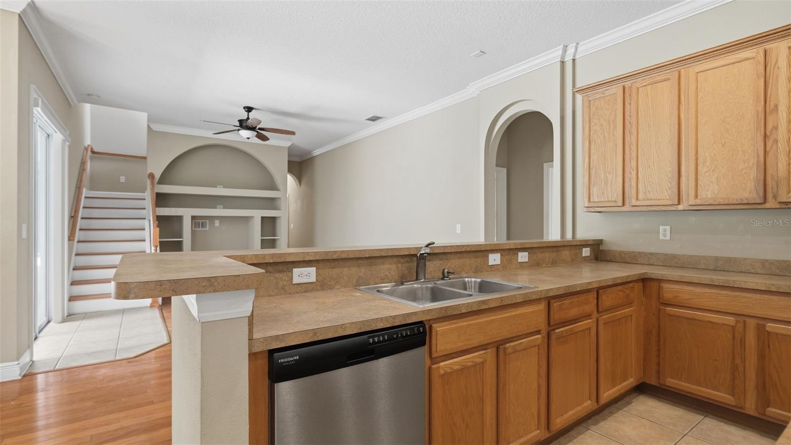 DRY CREEK ESTATES - Residential