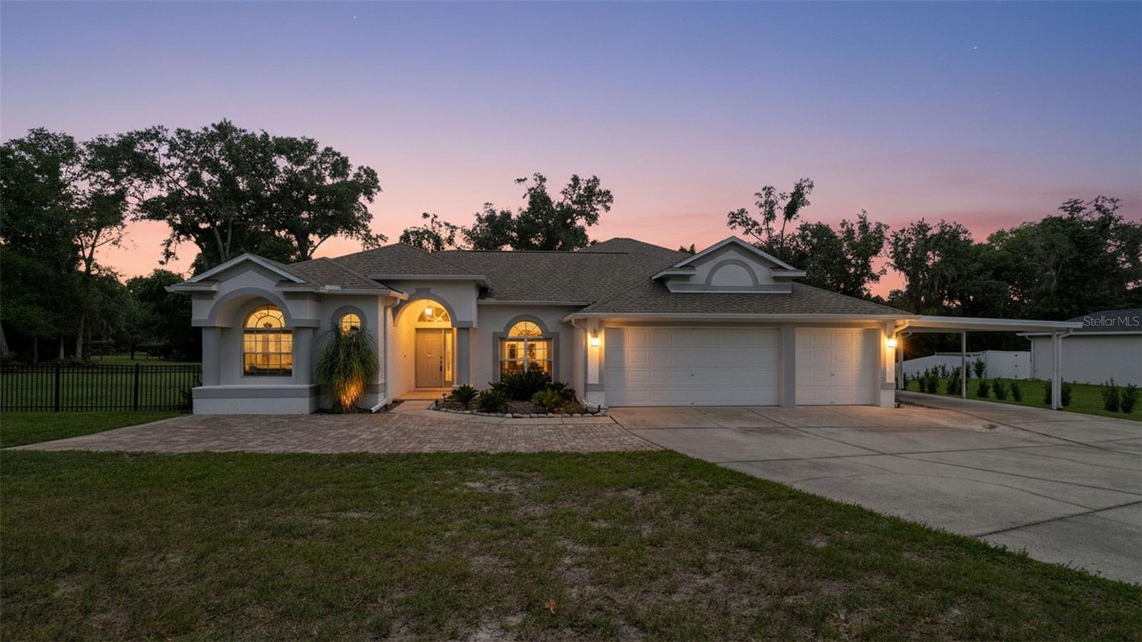 DRY CREEK ESTATES - Residential