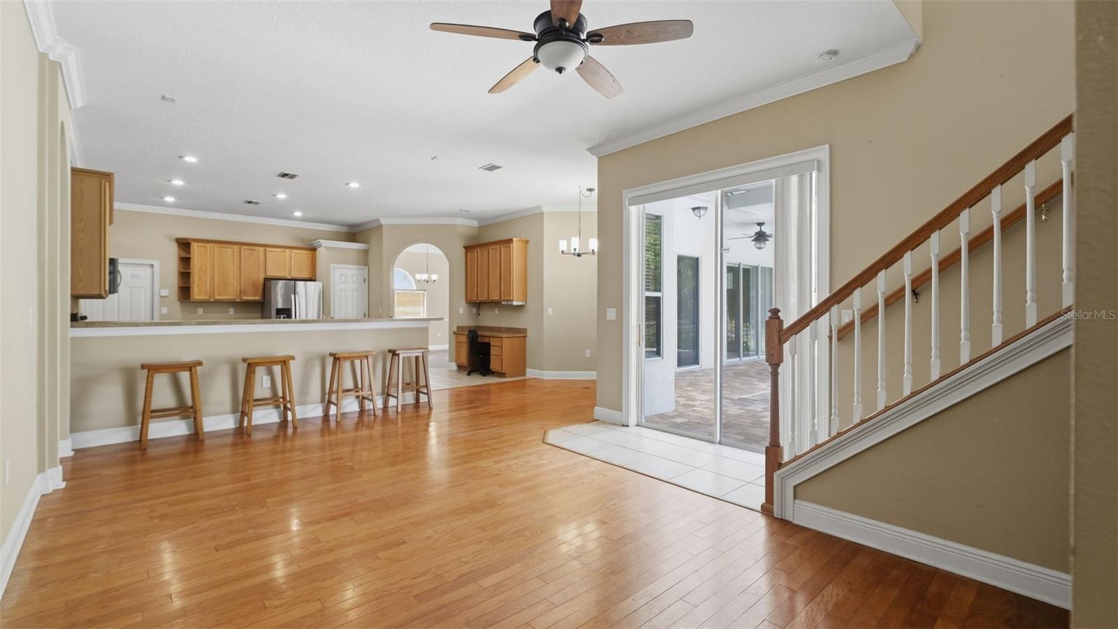 DRY CREEK ESTATES - Residential