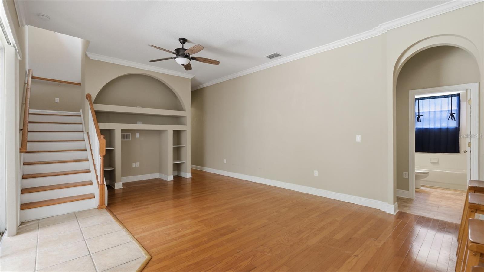 DRY CREEK ESTATES - Residential