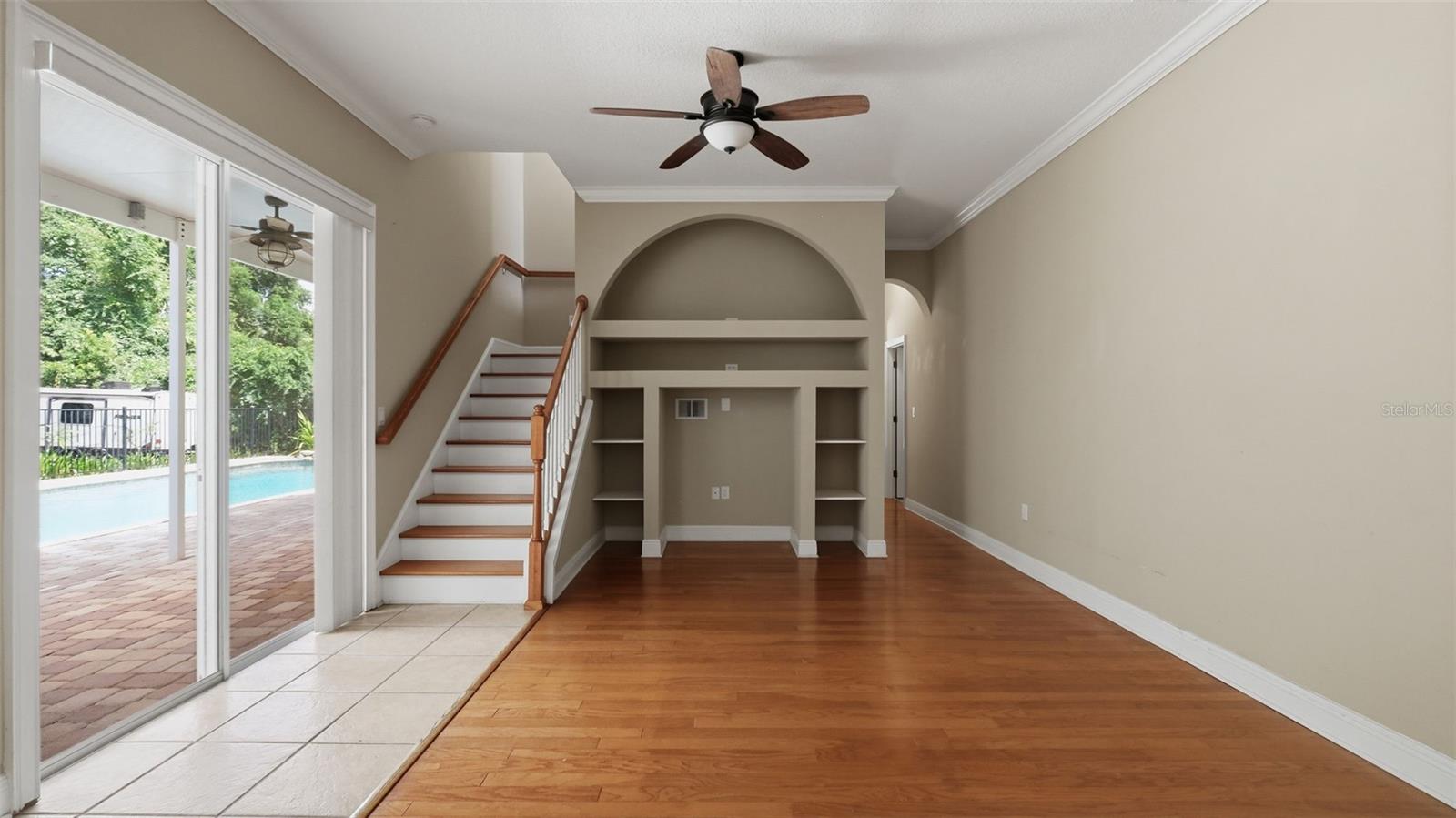 DRY CREEK ESTATES - Residential