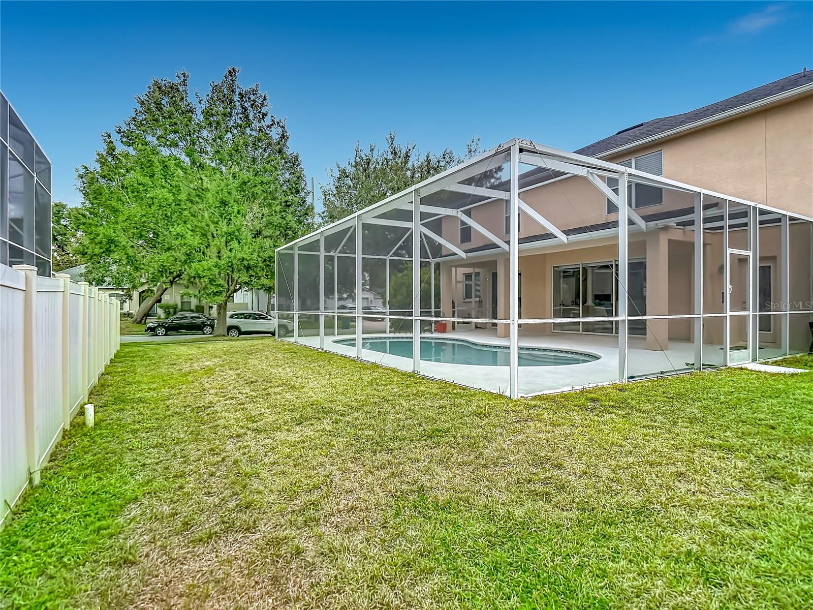 BOYETTE OAKS - Residential