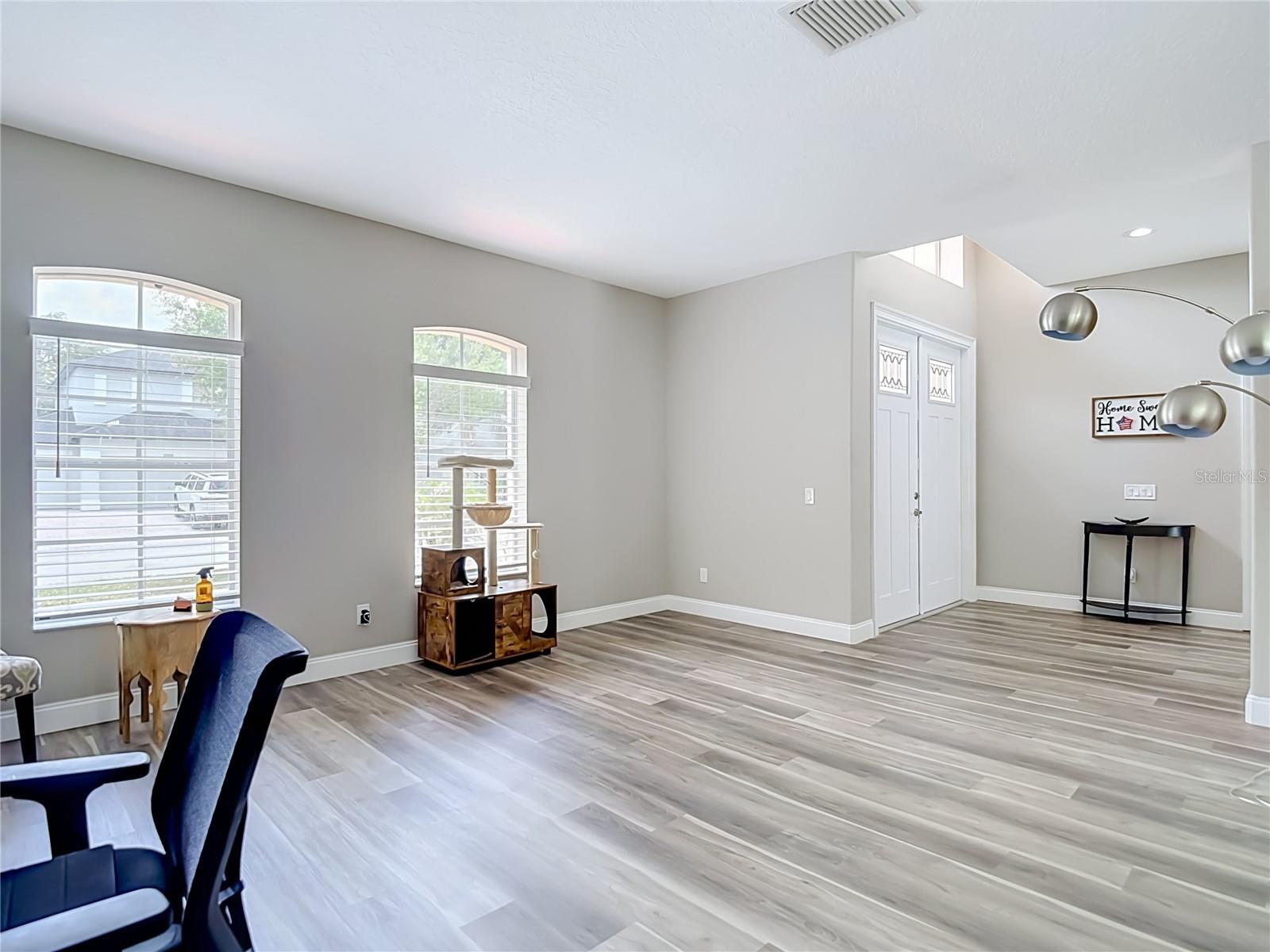 BOYETTE OAKS - Residential