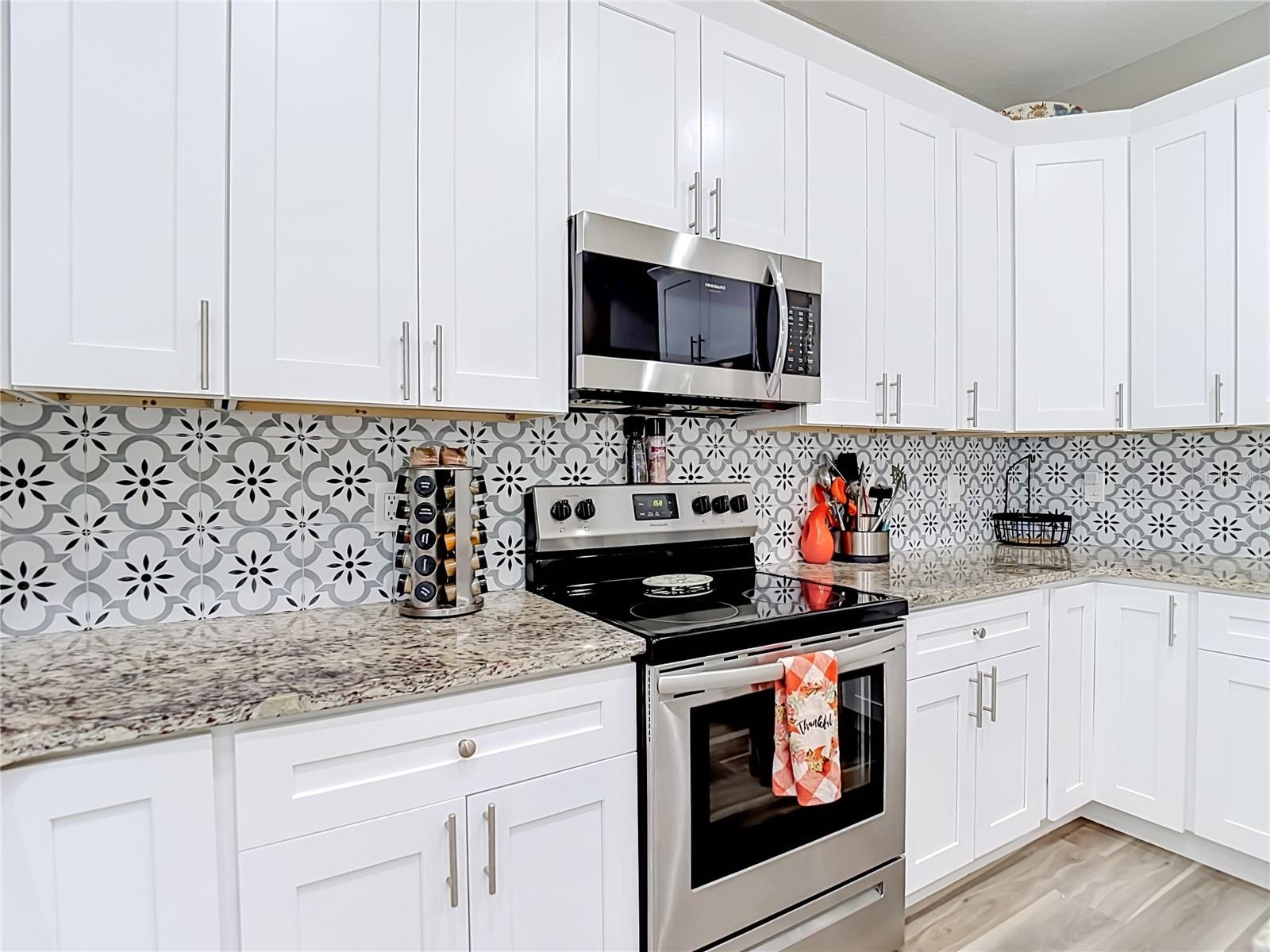 BOYETTE OAKS - Residential