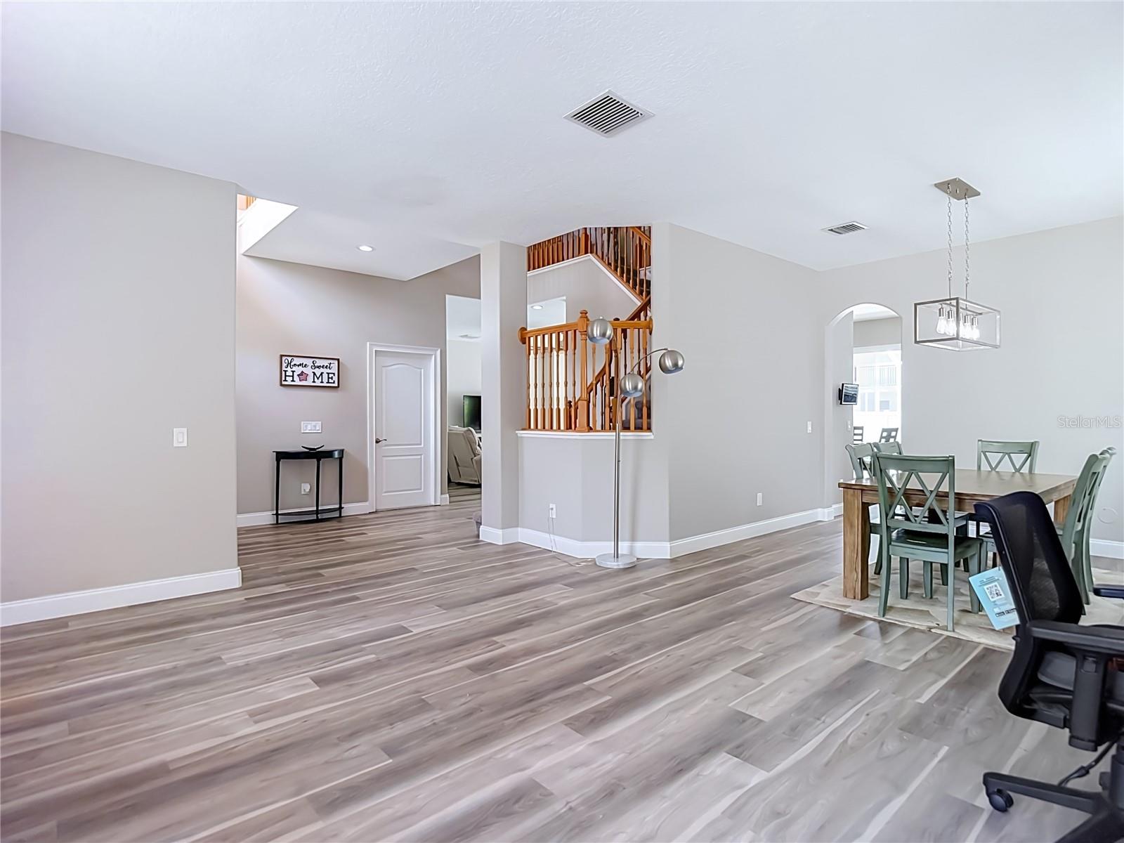 BOYETTE OAKS - Residential