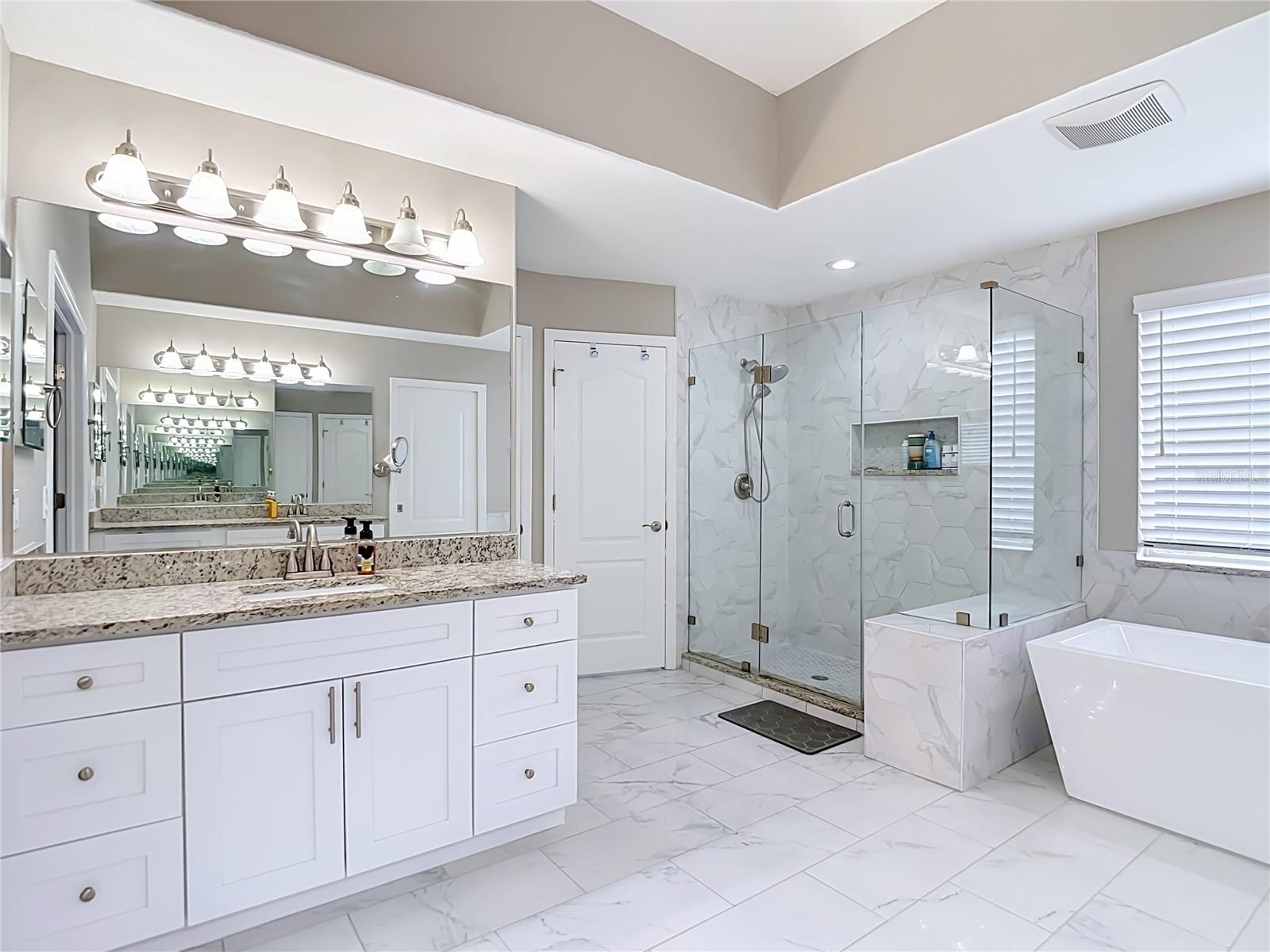 BOYETTE OAKS - Residential