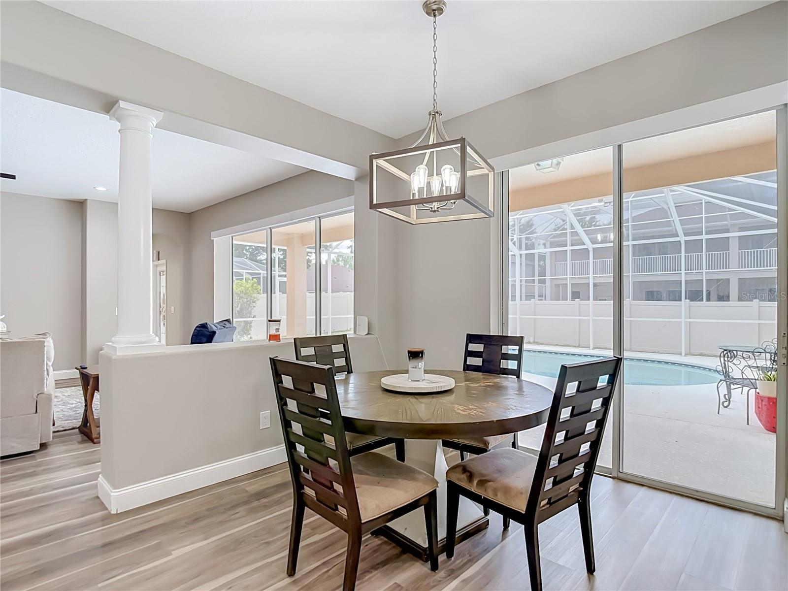 BOYETTE OAKS - Residential