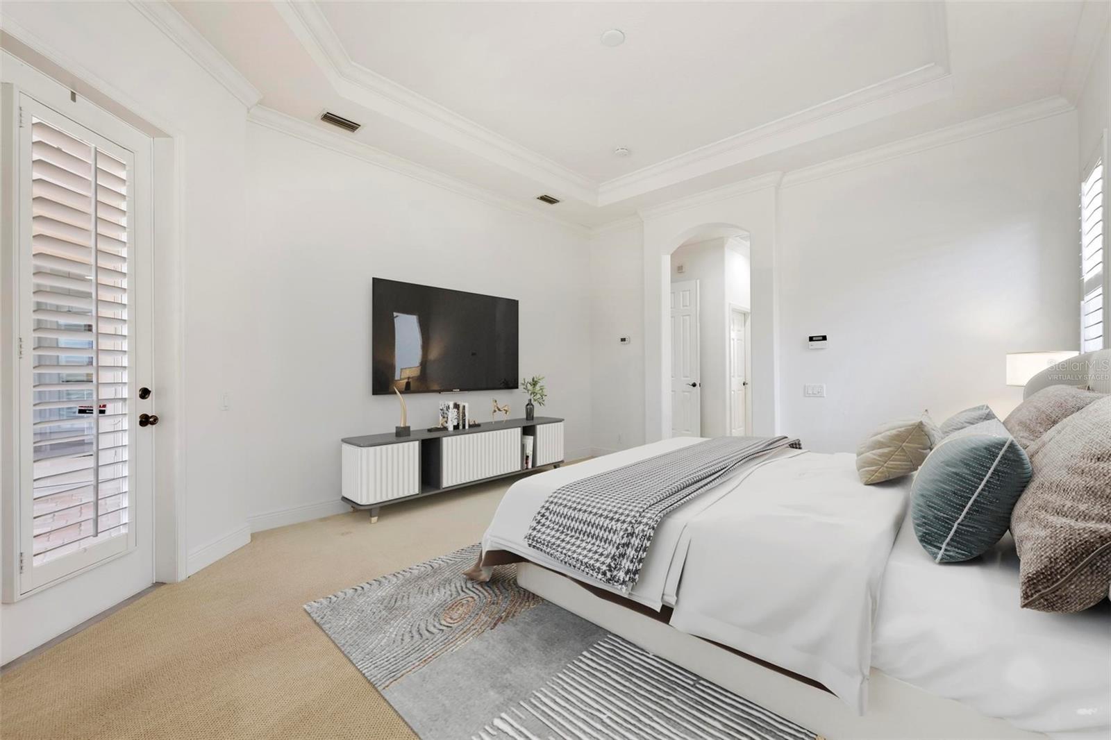 PELICAN POINTE GOLF & COUNTRY - Residential