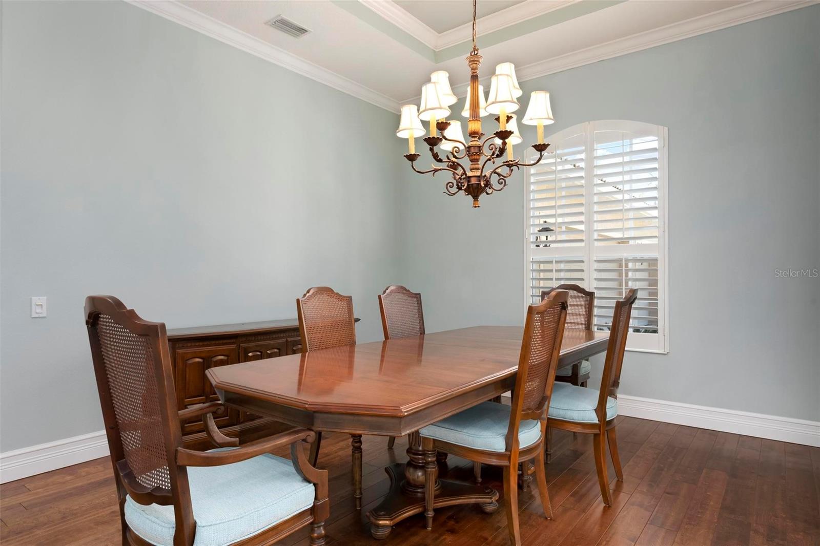 PELICAN POINTE GOLF & COUNTRY - Residential
