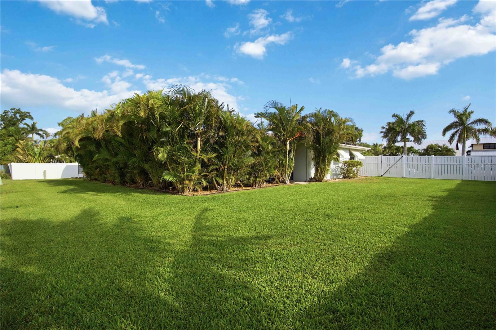 BAYWOOD WEST - Residential