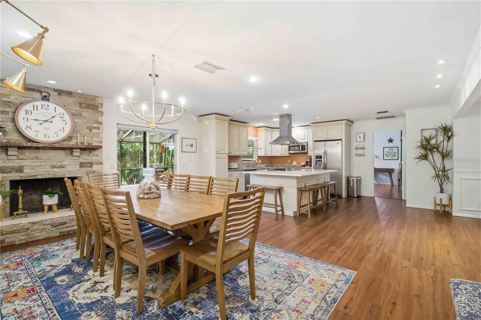 BAYWOOD WEST - Residential