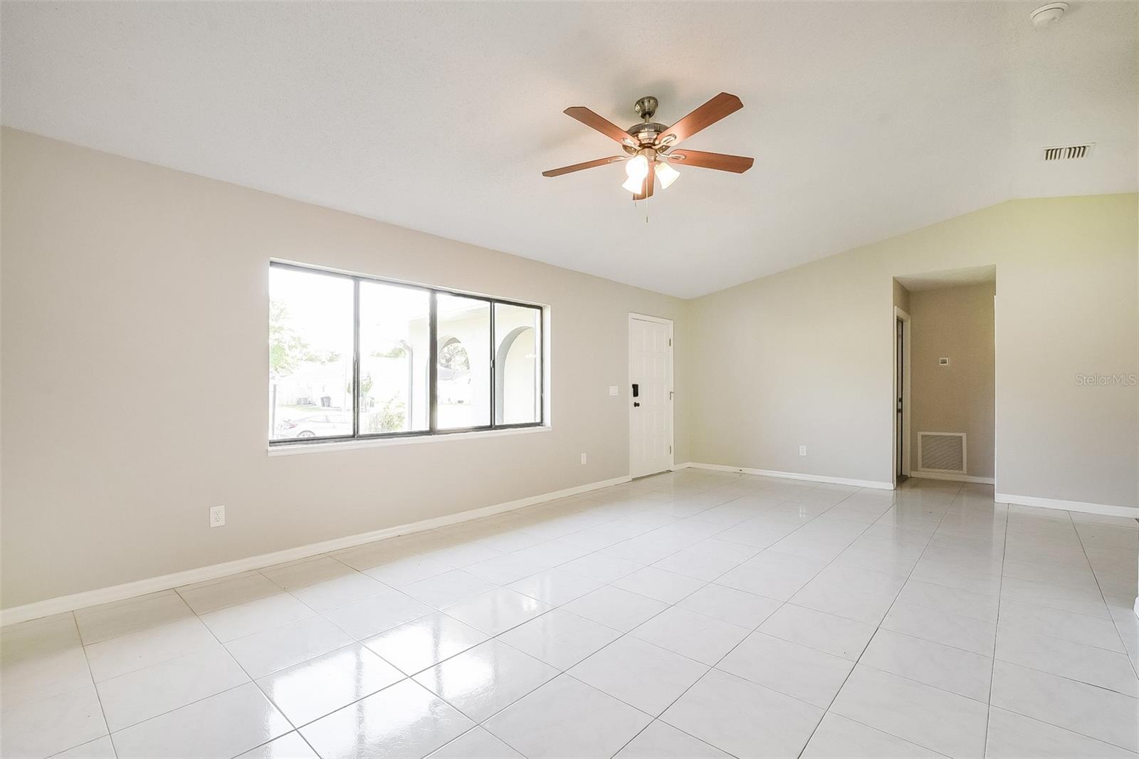 DELTONA LAKES UNIT 31 - Residential