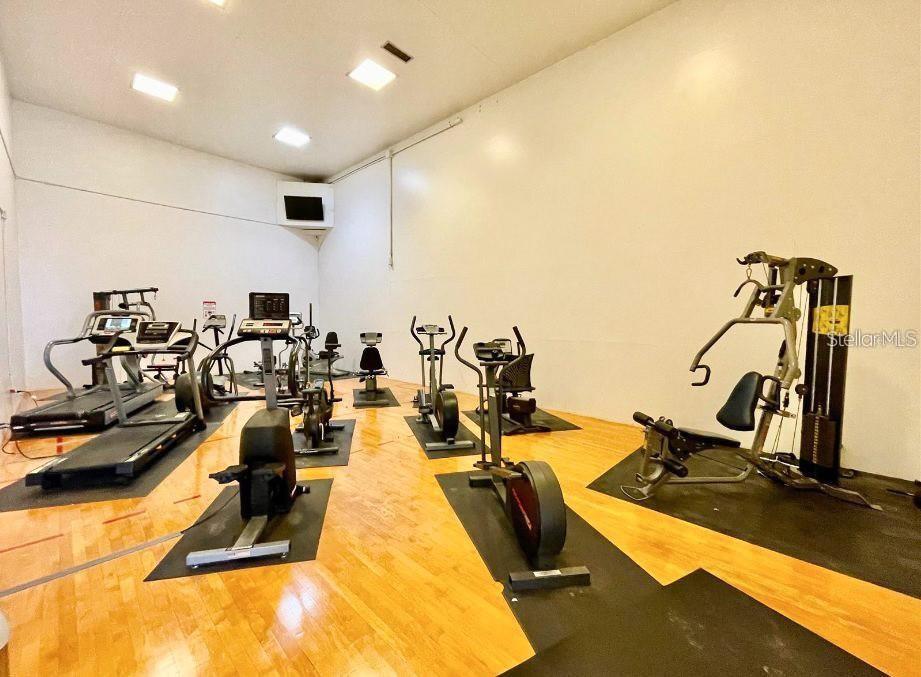 WINDJAMMER CONDO - Residential