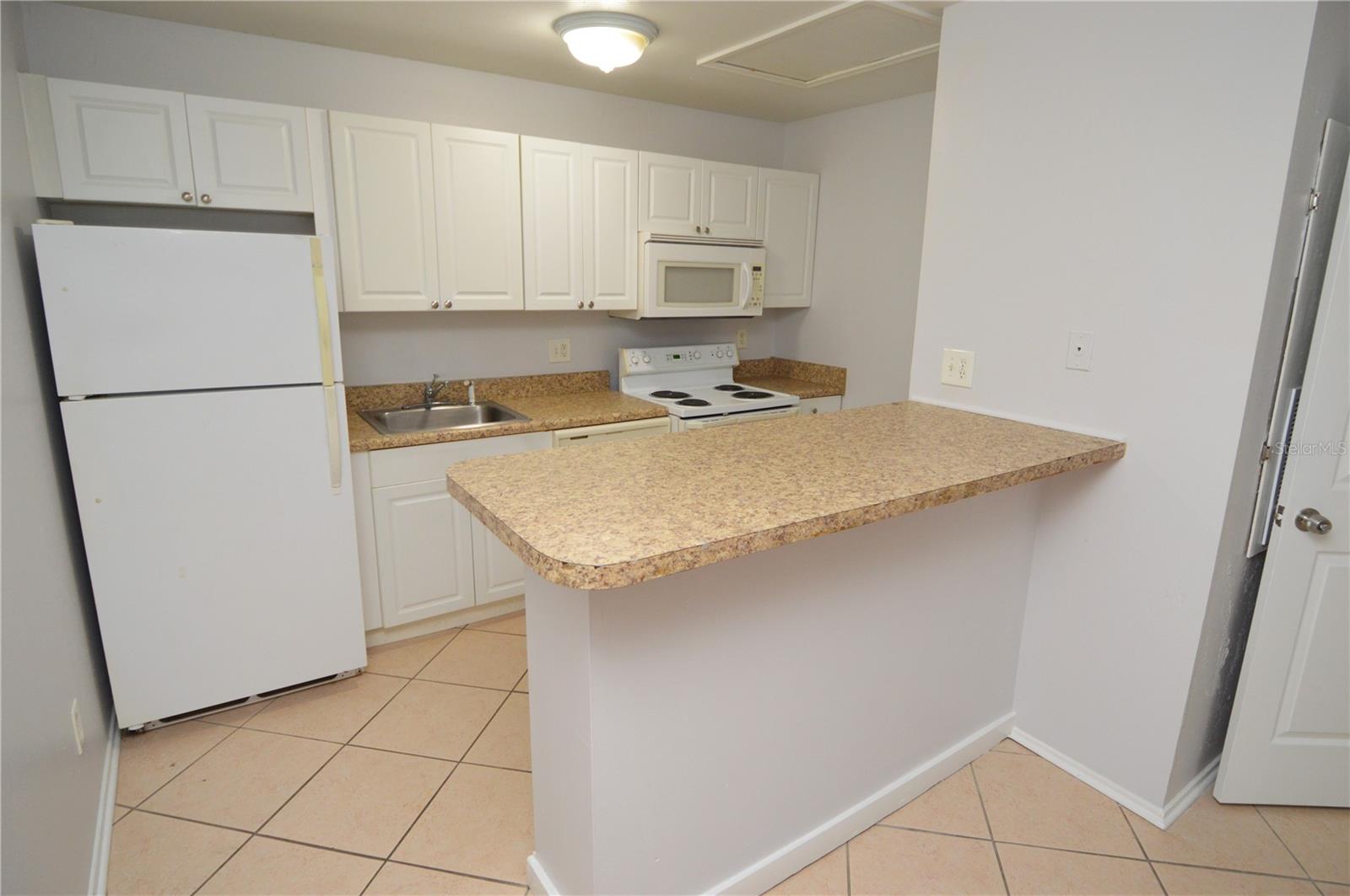 WINDJAMMER CONDO - Residential