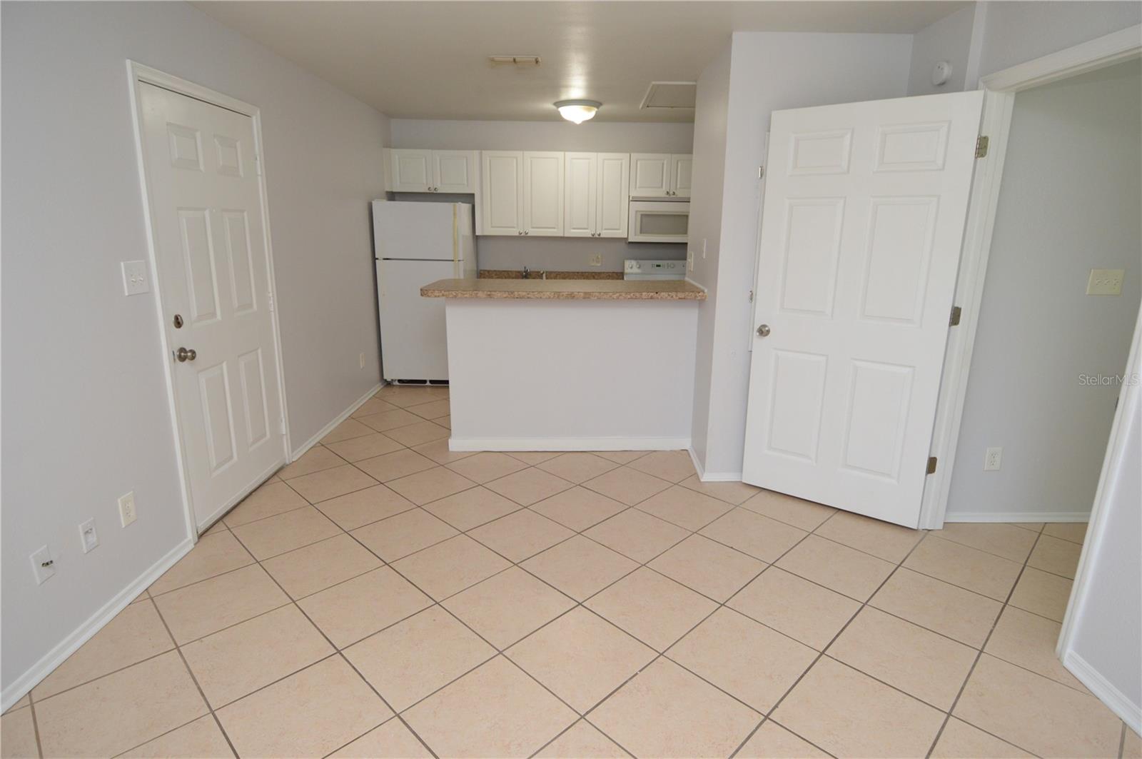 WINDJAMMER CONDO - Residential