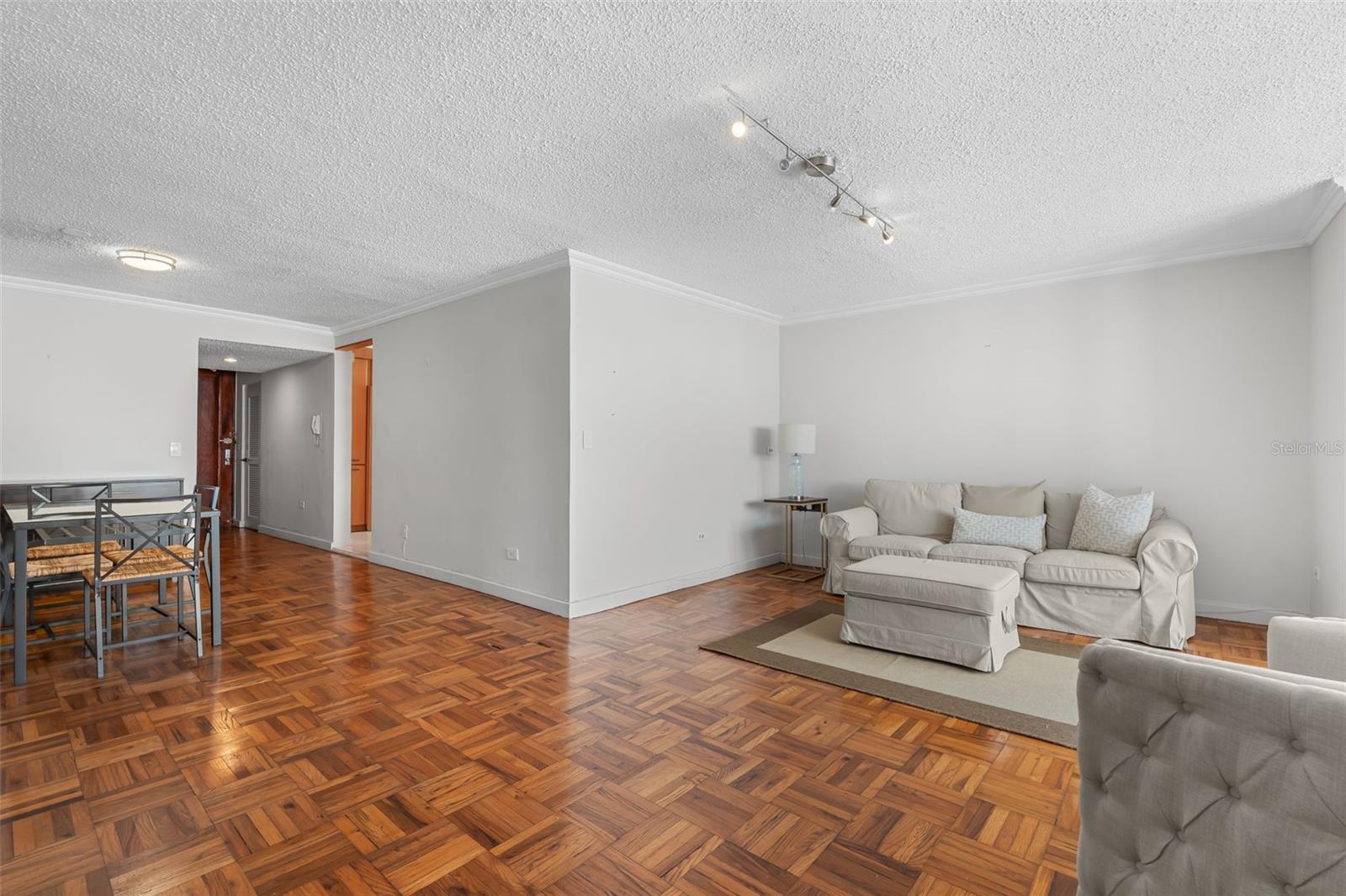 CASTILLO CARIBE 60 - Residential