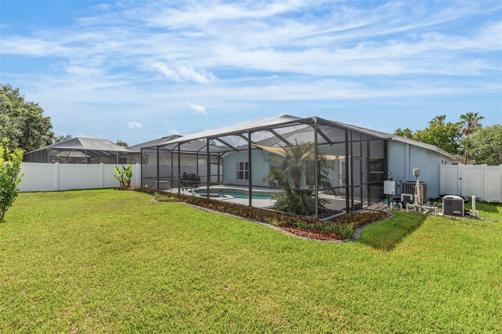 MEADOW POINTE PRCL 10 UNIT 01 02 - Residential