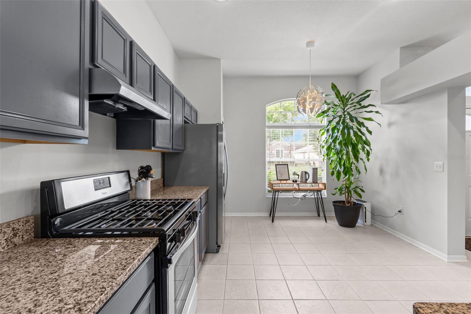 MEADOW POINTE PRCL 10 UNIT 01 02 - Residential