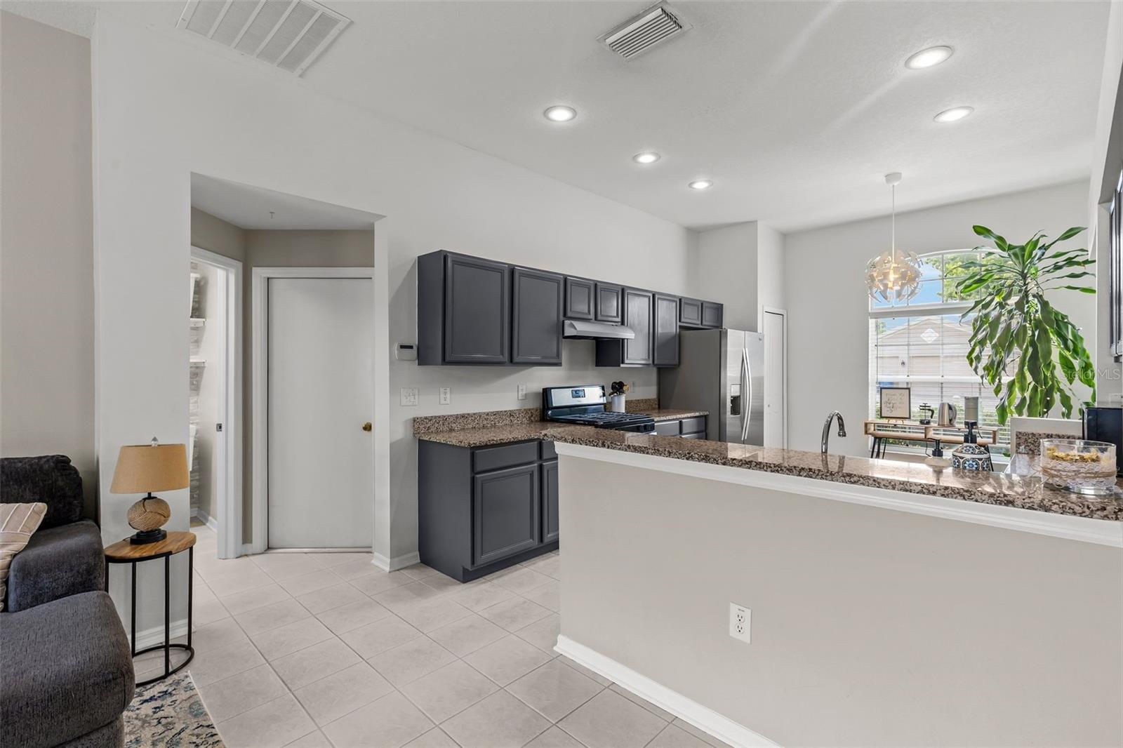 MEADOW POINTE PRCL 10 UNIT 01 02 - Residential