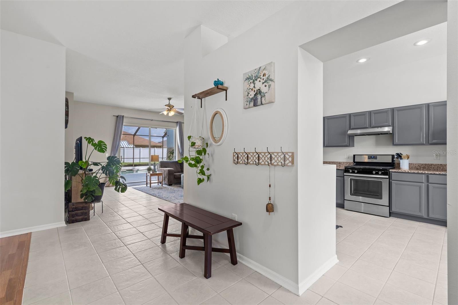 MEADOW POINTE PRCL 10 UNIT 01 02 - Residential