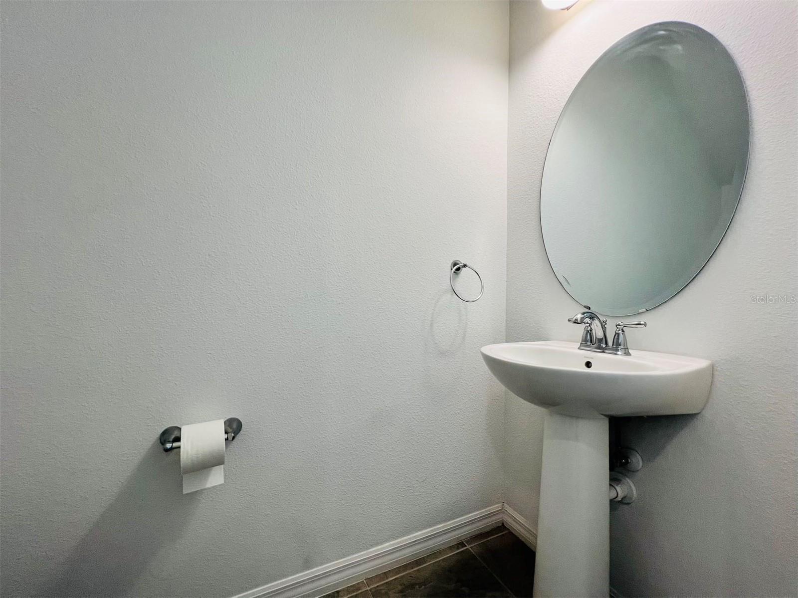 FESTIVAL PH 4 - Residential Lease