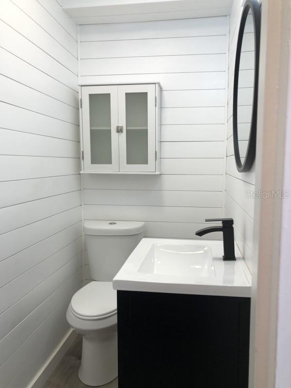 WAVE THE CONDO - Residential