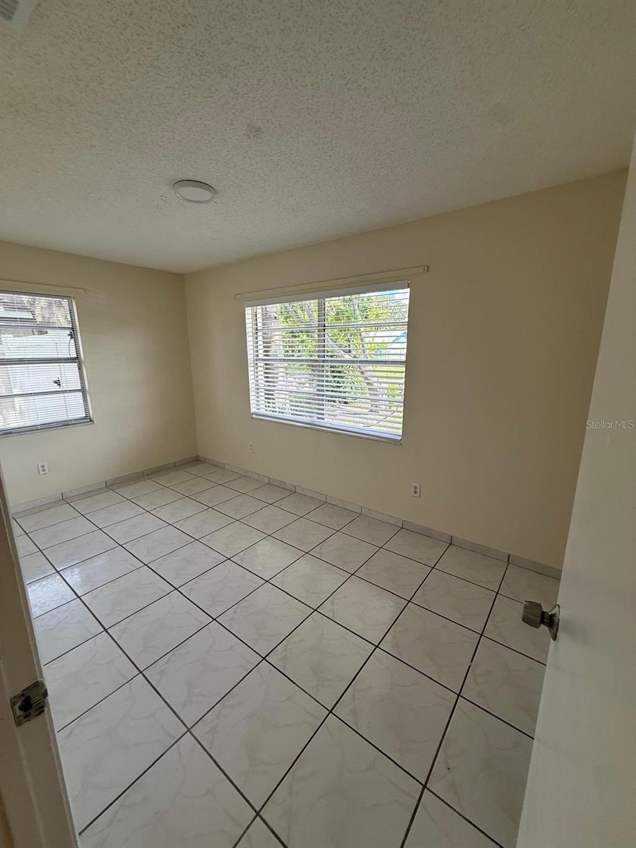 BVL UNIT 3 - Residential Lease