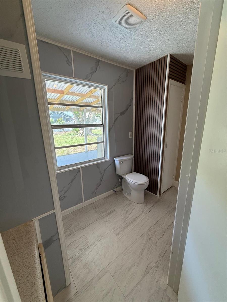 BVL UNIT 3 - Residential Lease