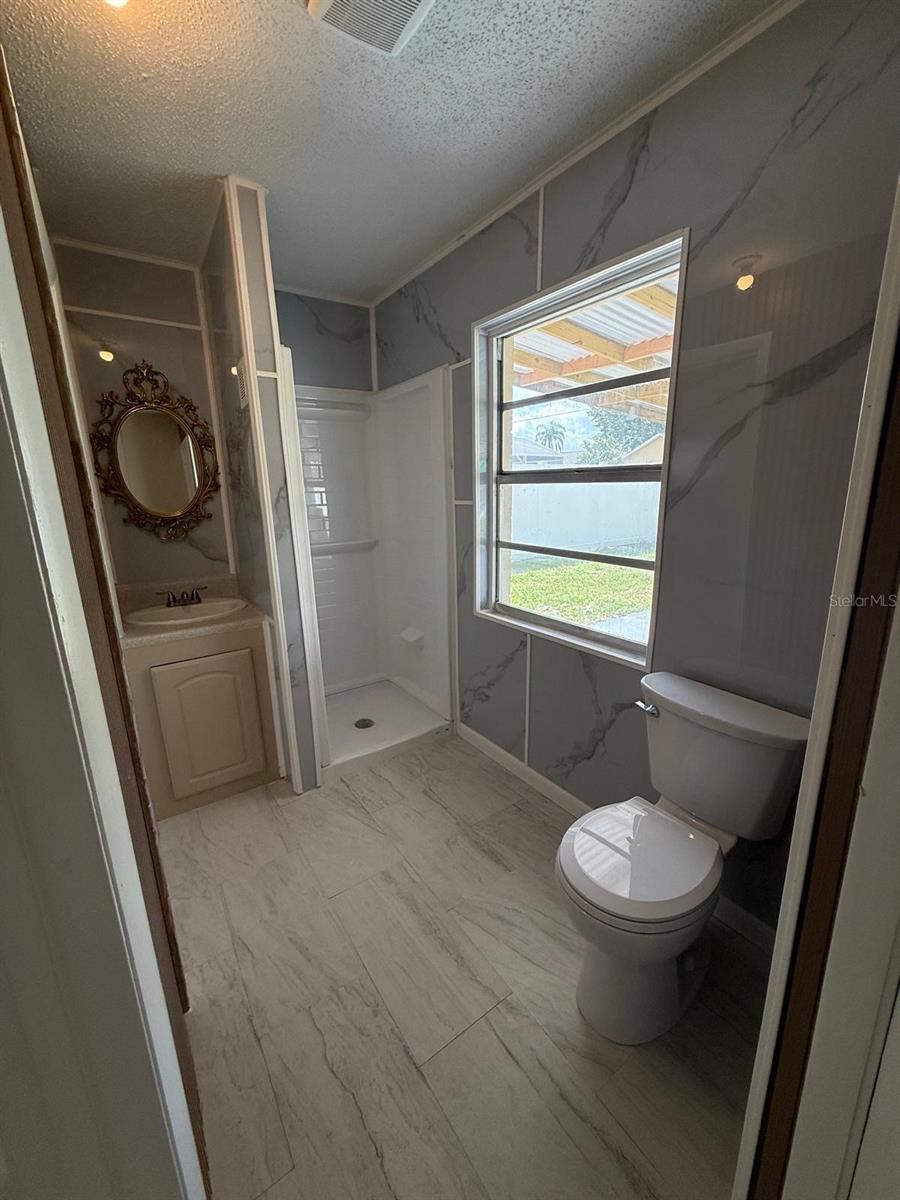 BVL UNIT 3 - Residential Lease