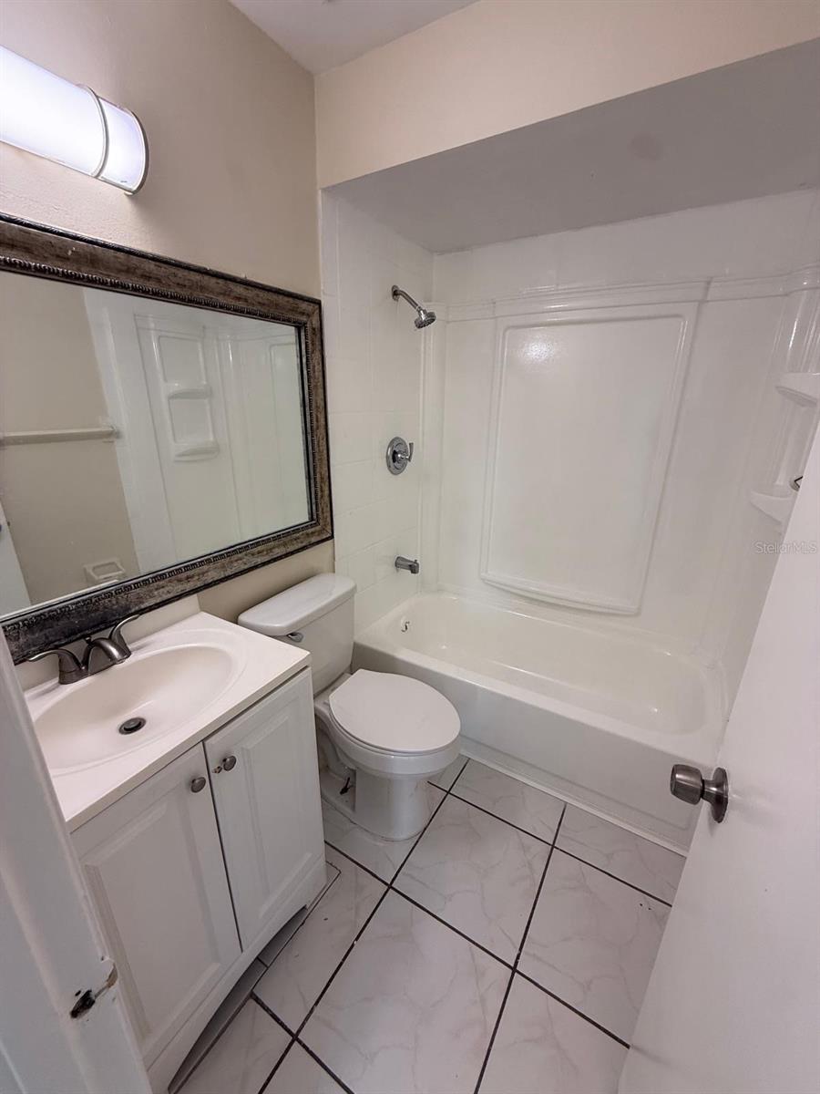 BVL UNIT 3 - Residential Lease