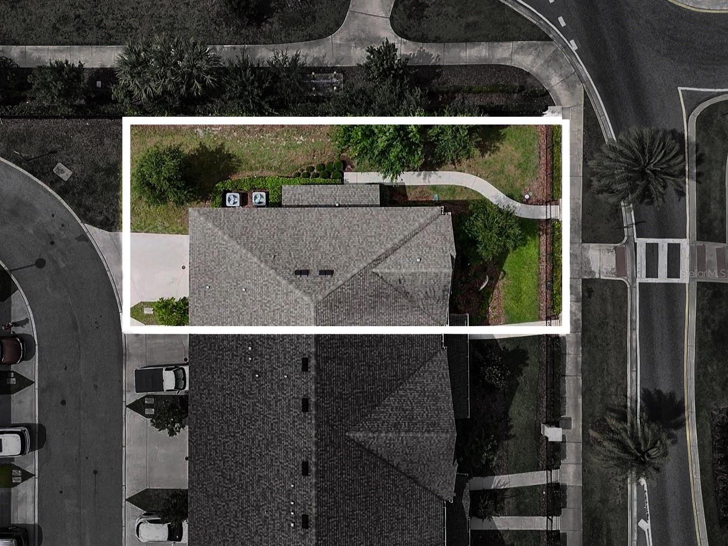 RANDAL WALK - Residential
