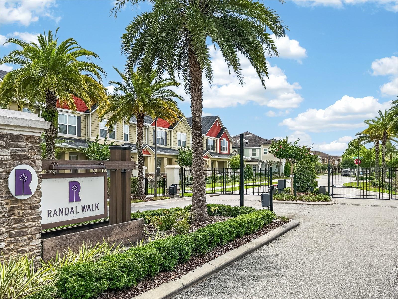 RANDAL WALK - Residential