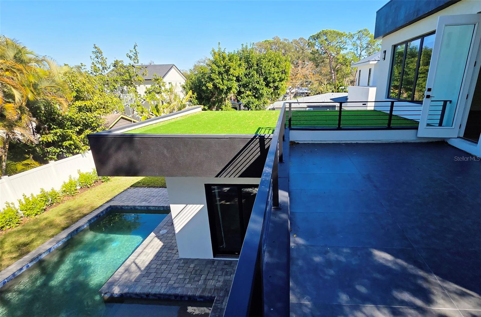 HUDSON PARK - Residential Lease
