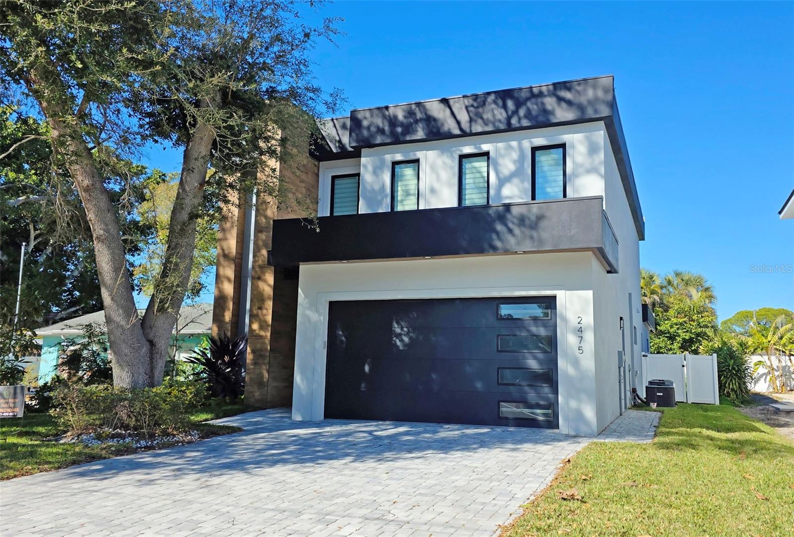 HUDSON PARK - Residential Lease